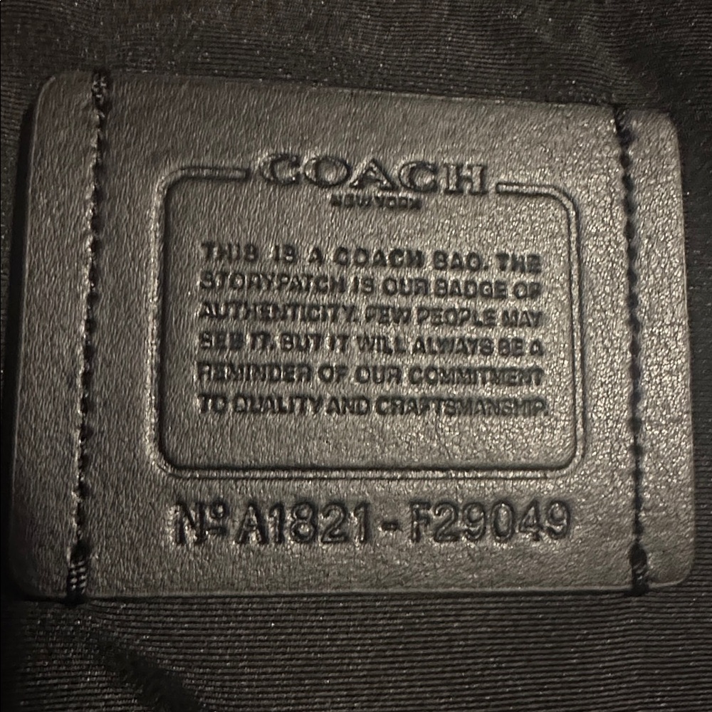 Coach Metropolitan Camo Leather Duffel Bag • Camouflage • Excellent Condition - Picture 8 of 10